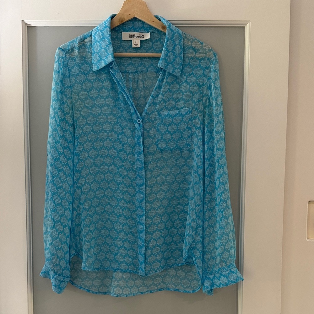 Diane Von Furstenberg Blue Patterned Silk Button Down Shirt